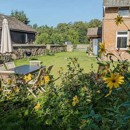 Country Bliss In Idyllic Holiday home