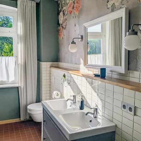 Country Bliss In Idyllic Holiday home Krochlendorf