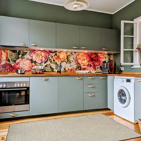 Country Bliss In Idyllic Holiday home